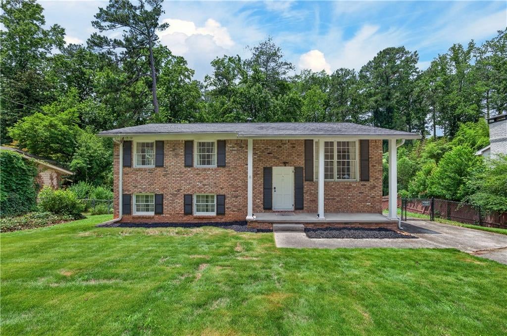Photo of 2648 Bent Hickory Drive SE, Smyrna, GA 30082 (MLS # 7786050)