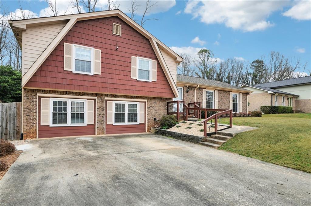 1315 Sanden Ferry Drive