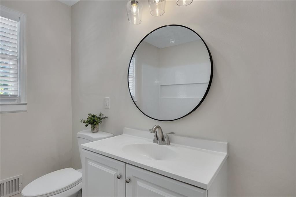 3214 Douglas Lane, Kennesaw, Georgia image 24