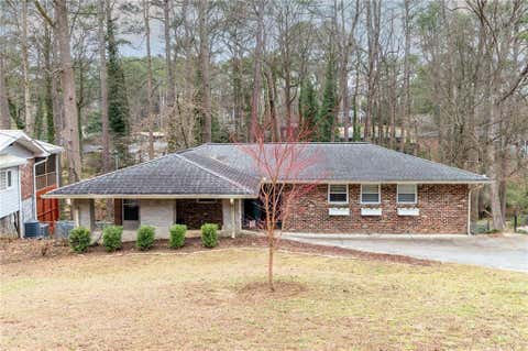 Homes For Sale - 2237 Capehart Circle<br/> Dekalb County, Atlanta, GA 30345