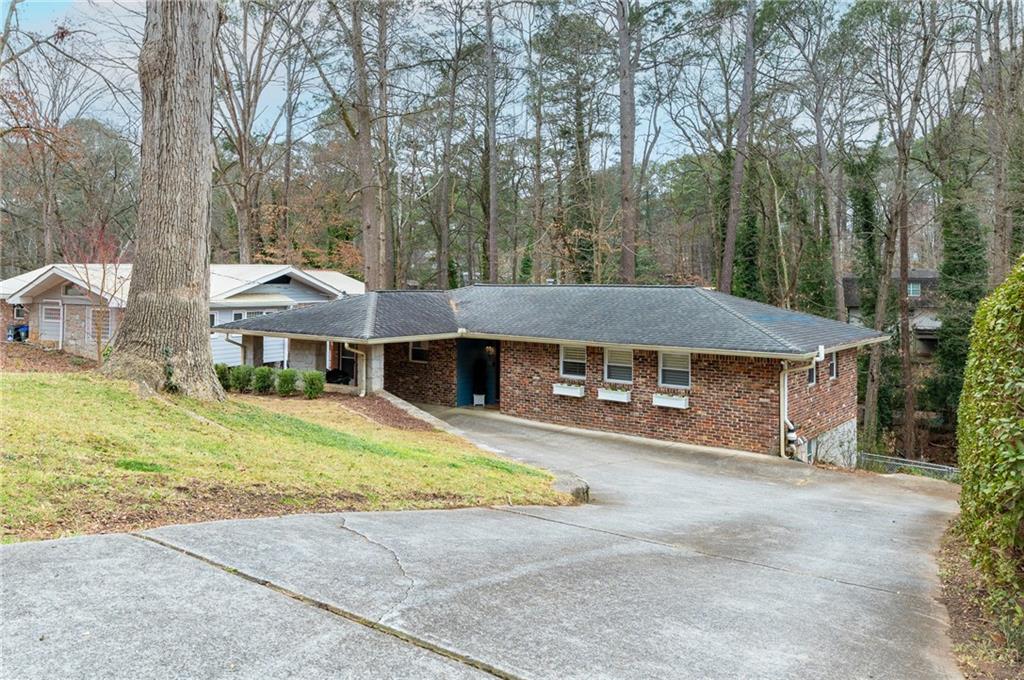 2237 Capehart Circle NE