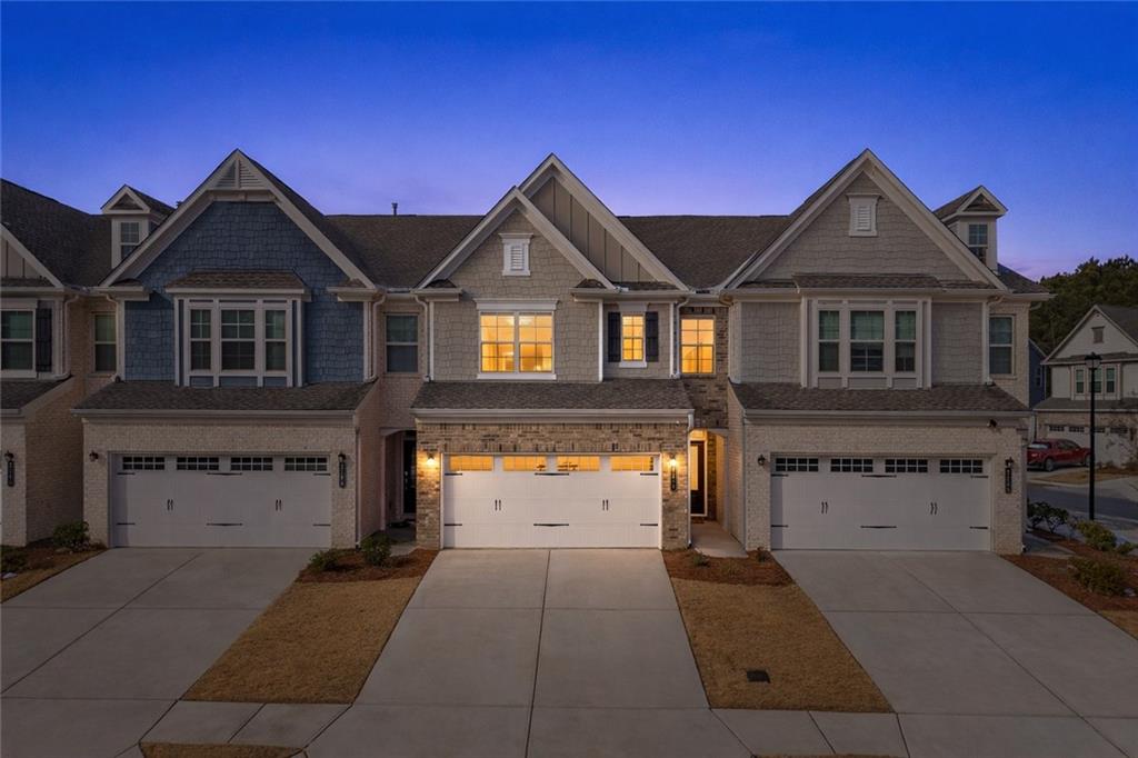 2210 Lanier Harbor Pointe