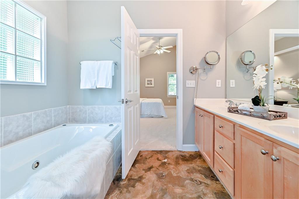 Winnona Park - Residential Lease