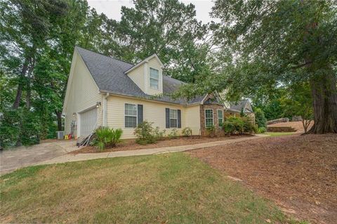 A home in Mcdonough