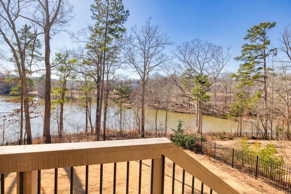 7143 Lake Edge Drive, Flowery Branch, Georgia image 20