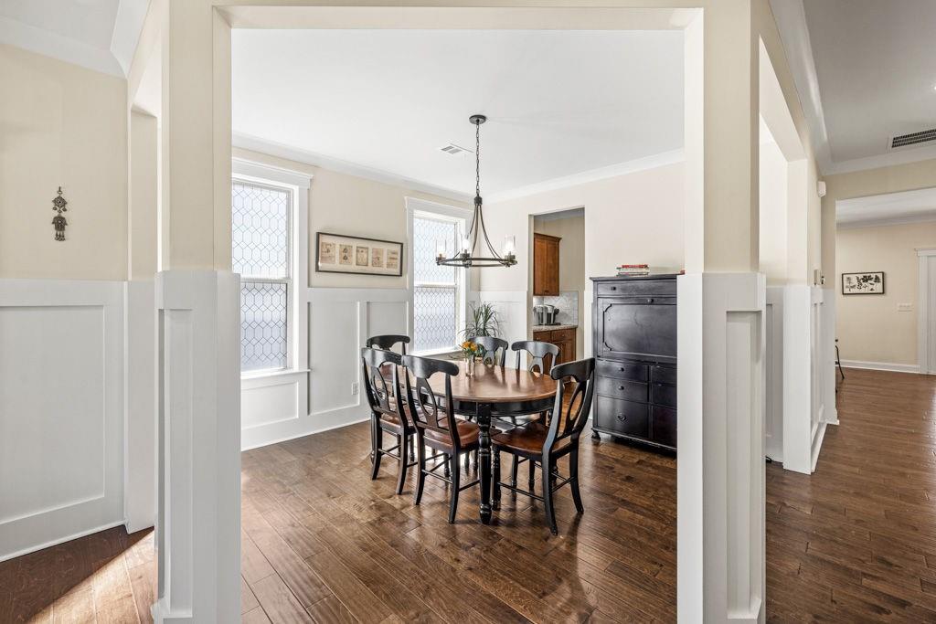 7143 Lake Edge Drive, Flowery Branch, Georgia image 23
