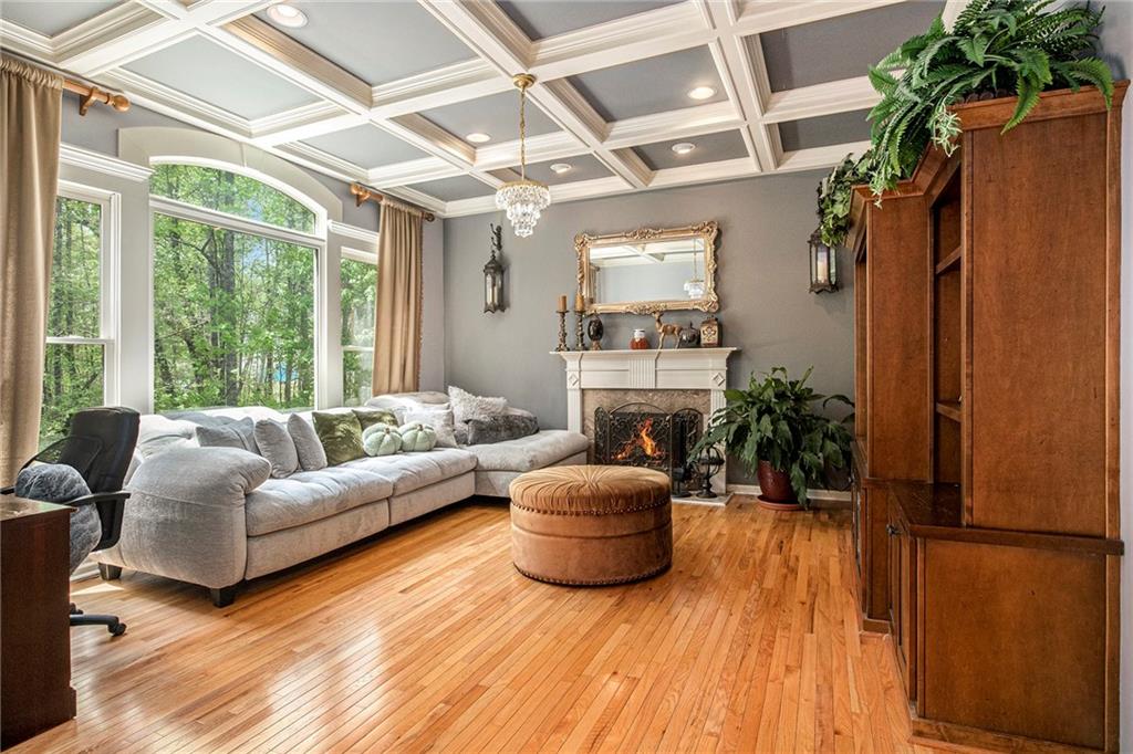 3907 Fellowship Drive, Buford, Georgia image 15
