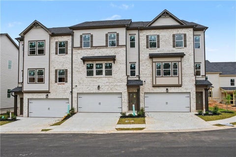 Townhouse For Sale - 4236 Fern River Trail #15<br/> Norcross, GA 30093