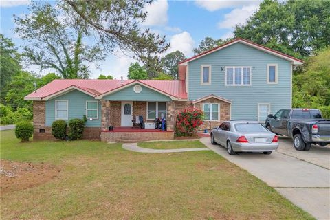 Homes For Sale - 105 Wilson Street<br/> Greensboro, GA 30642