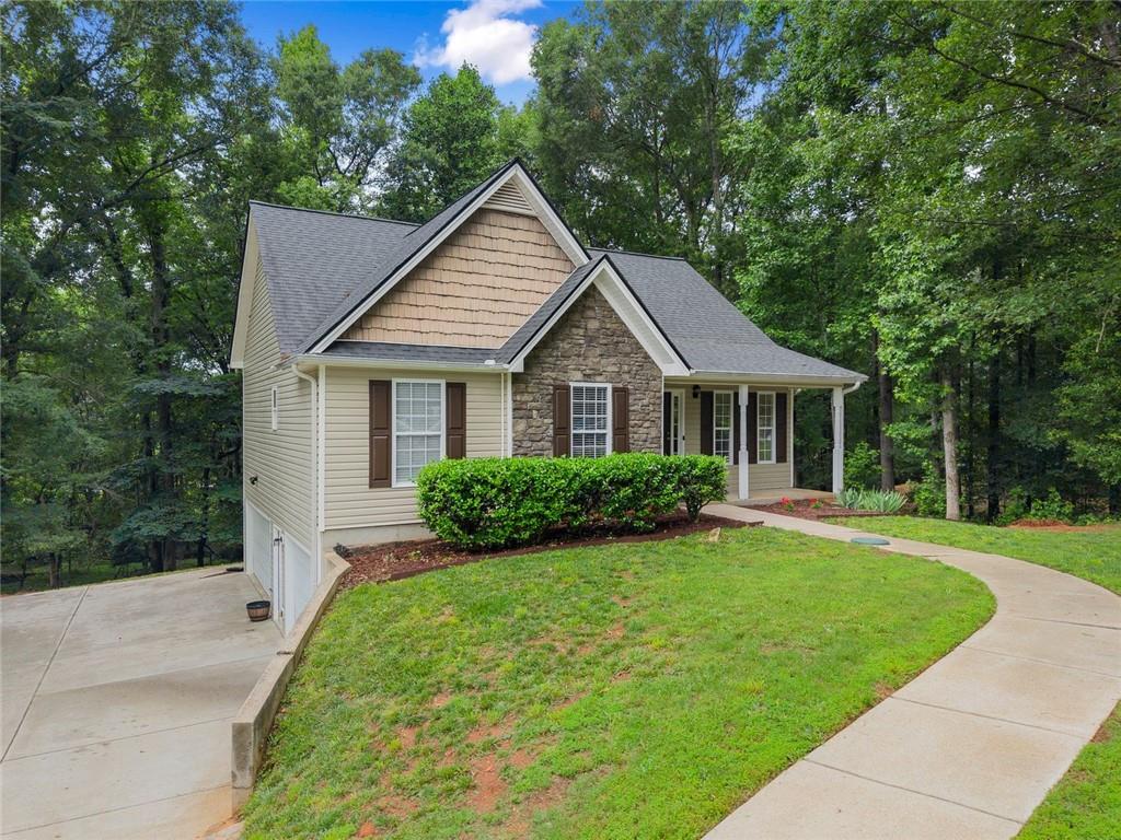 108 Springbrook Court Court, Jefferson, Georgia image 3