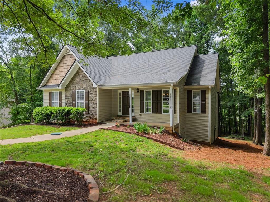 108 Springbrook Court Court, Jefferson, Georgia image 4