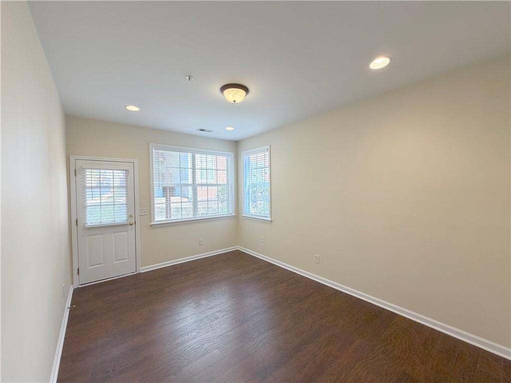 Creekside at Vinings - Residential Lease