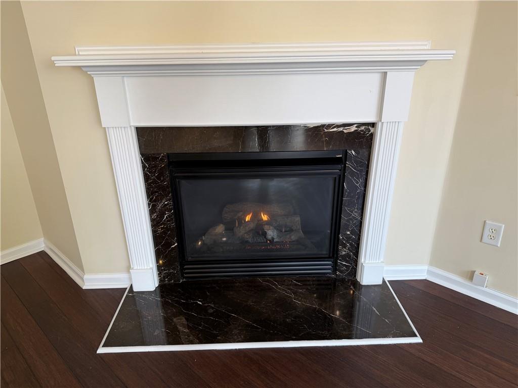 Creekside at Vinings - Residential Lease