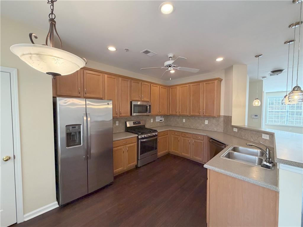 Creekside at Vinings - Residential Lease