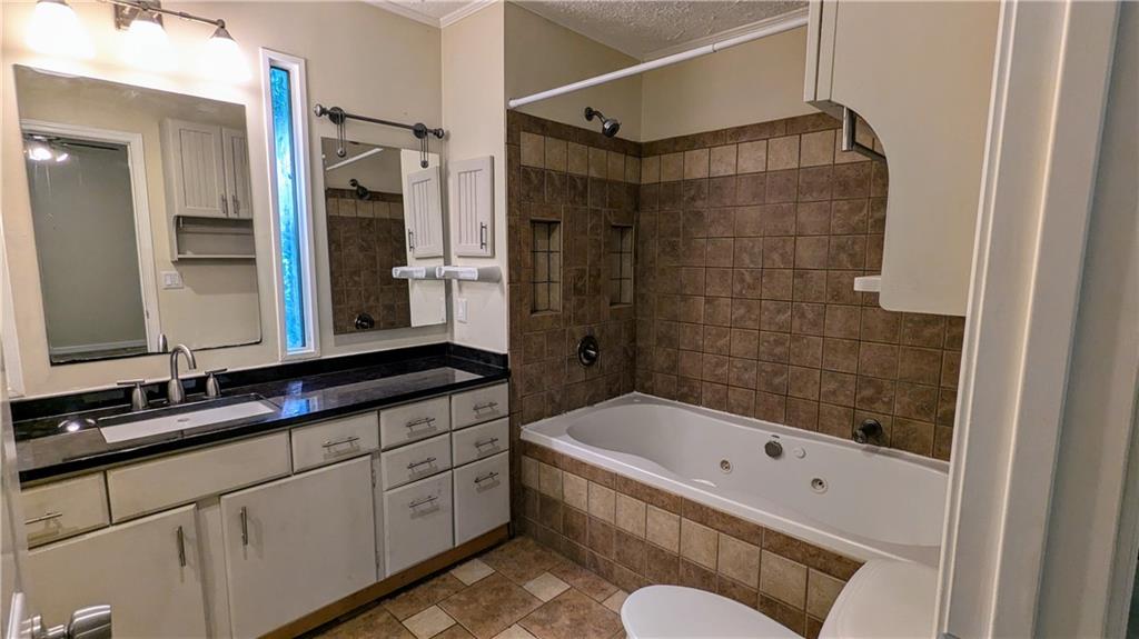Holly Springs Crossing - Residential
