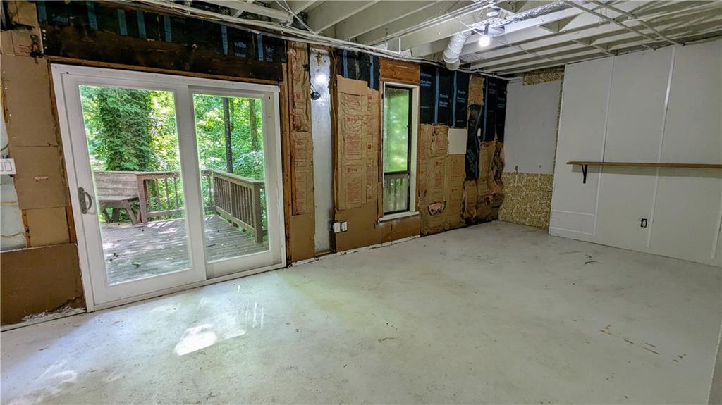 Holly Springs Crossing - Residential