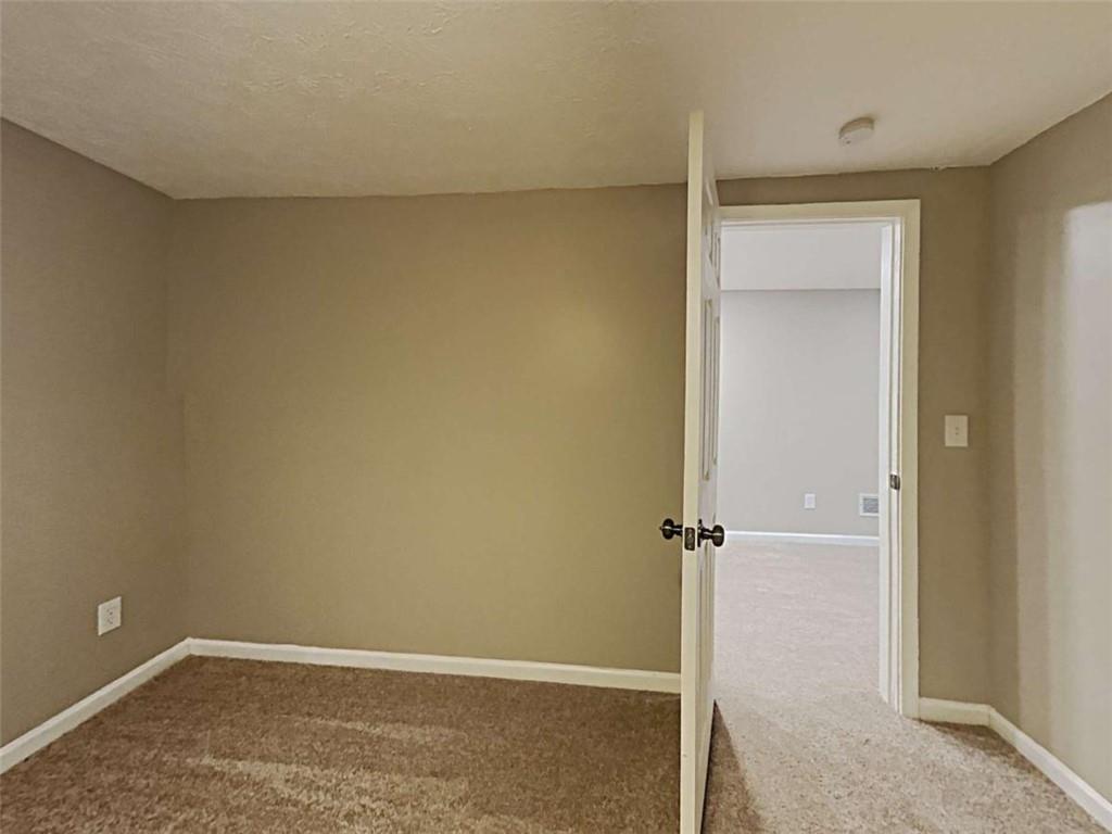 5665 Lakeview Court