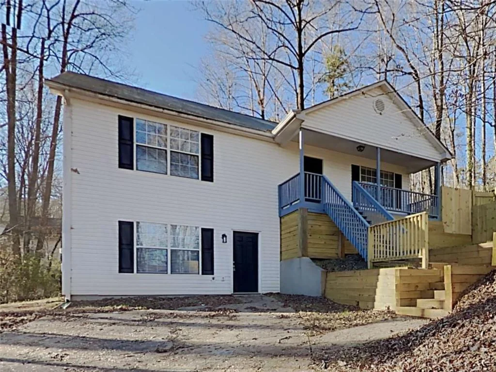 5665 Lakeview Court