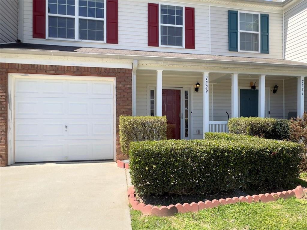 7229 Georges Way, Morrow, Georgia image 2