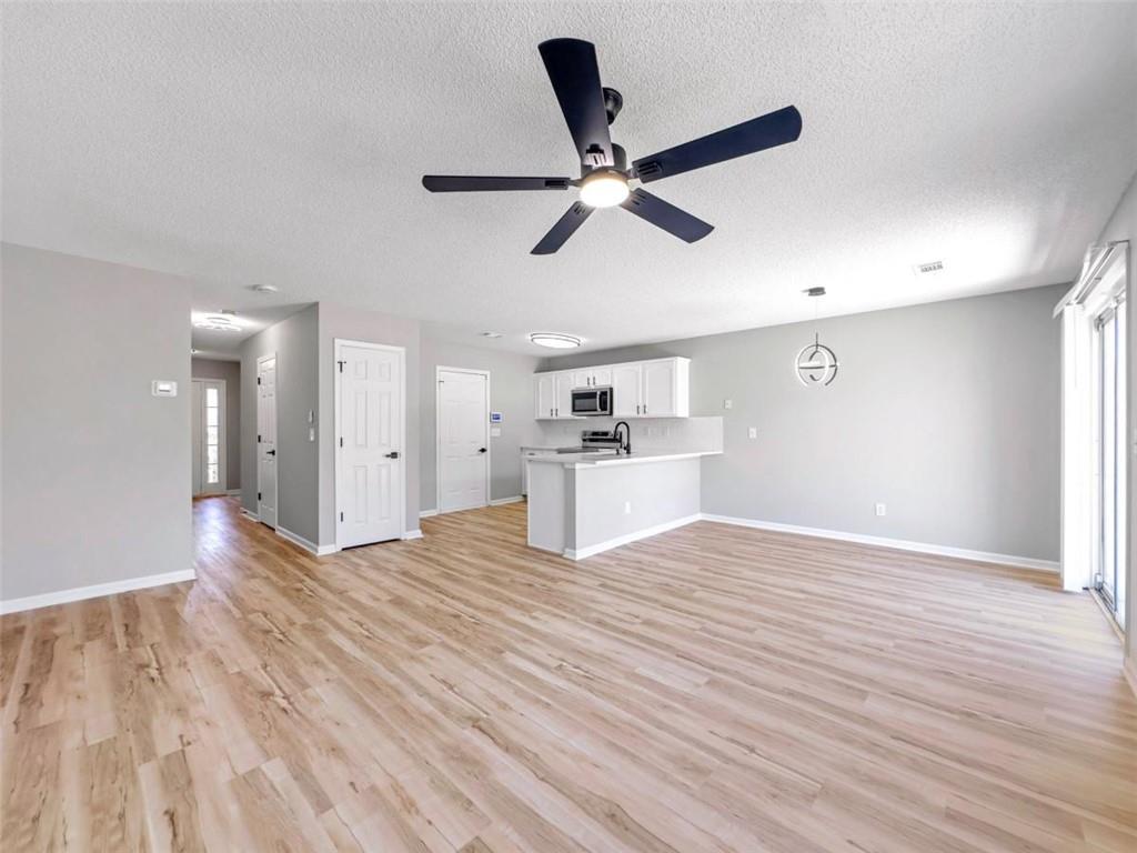 7229 Georges Way, Morrow, Georgia image 7