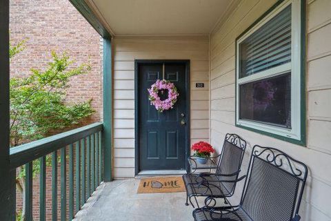 212 Brittany Court Duluth GA 30096