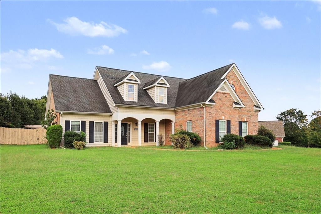 1014 Clover Leaf Drive