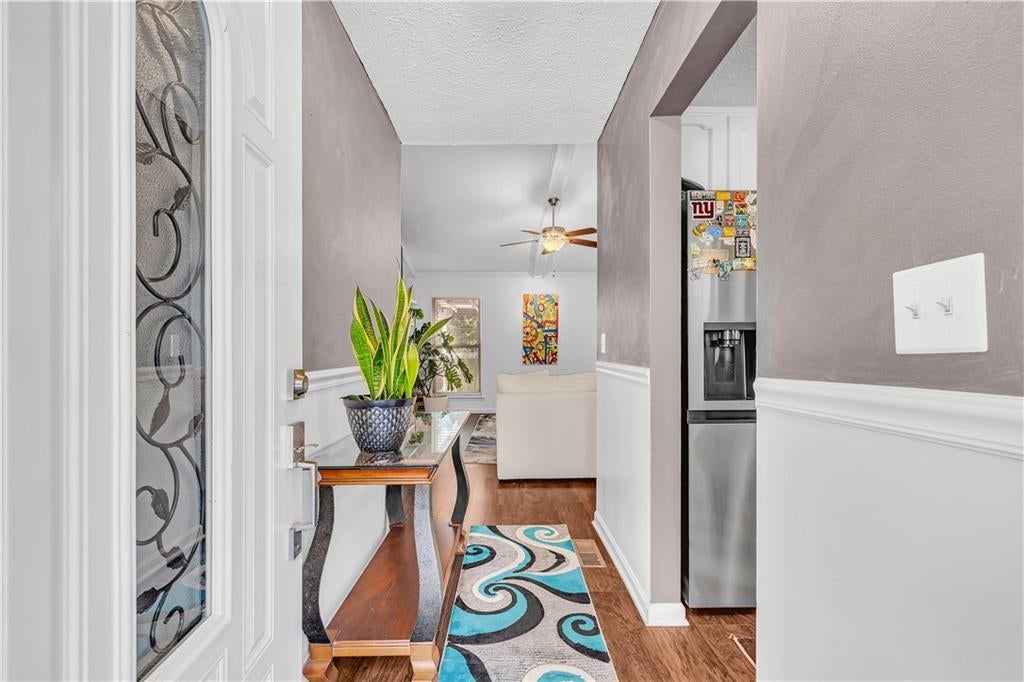 4148 Log Cabin Court