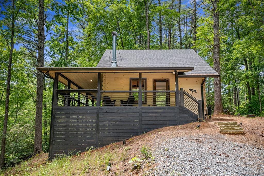 25 Hidden Ridge Court