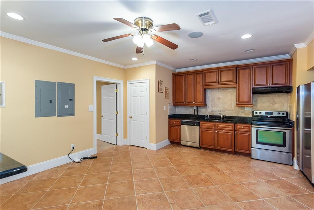 Deerwood - Residential