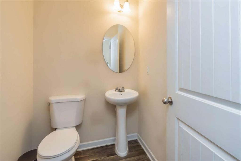 6671 Jules Trc