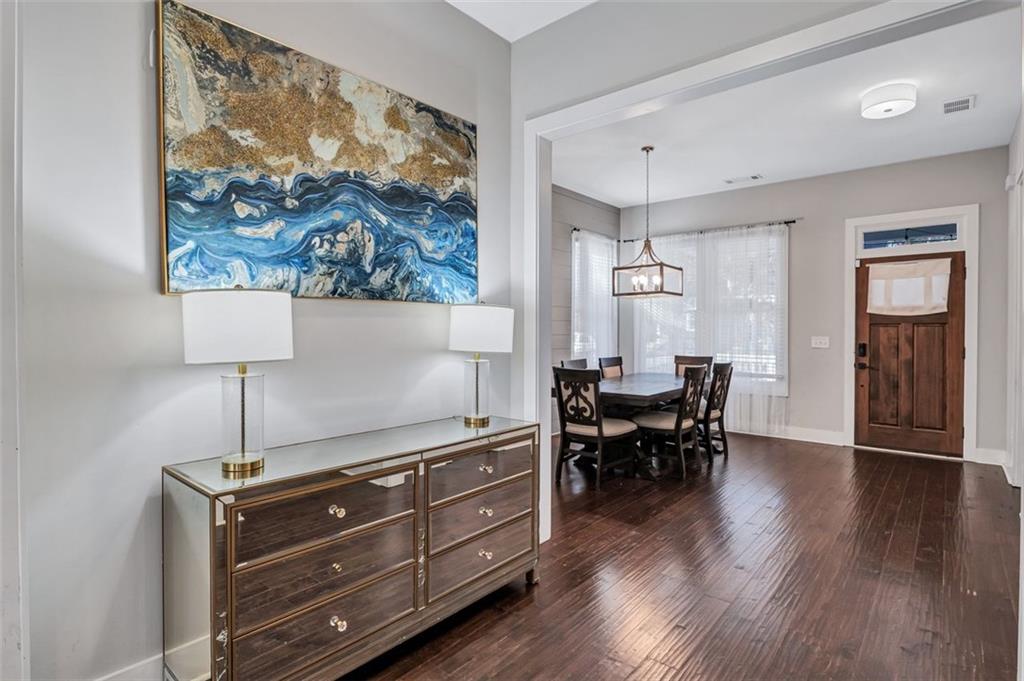 766 COOPER Street SW