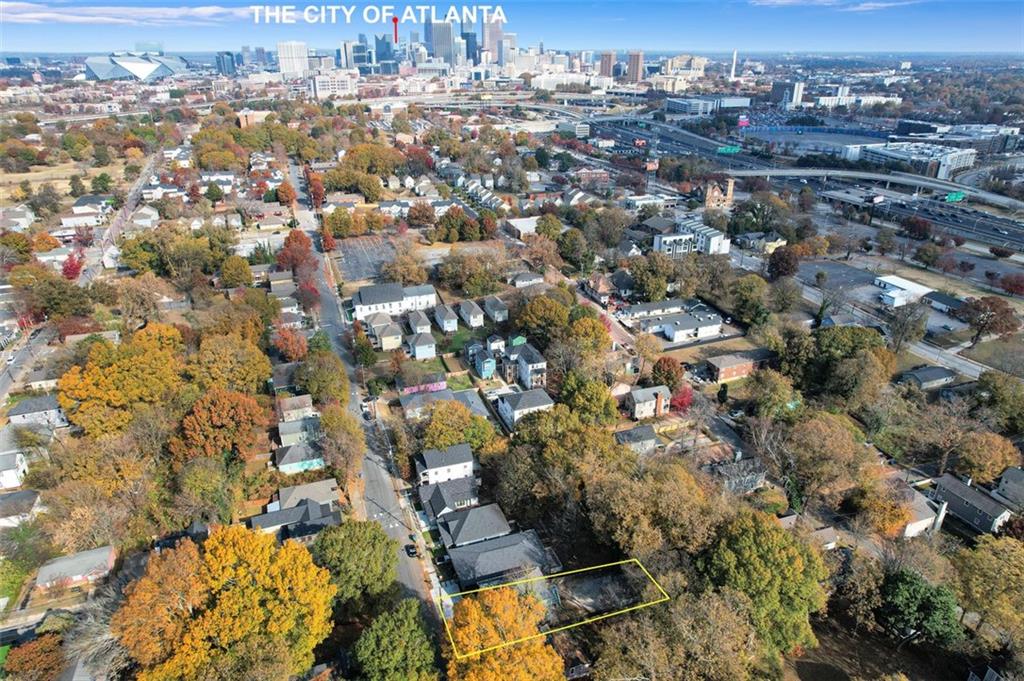 766 COOPER Street SW