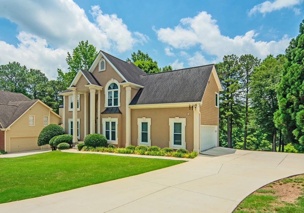 2521 WOOD CREEK Court