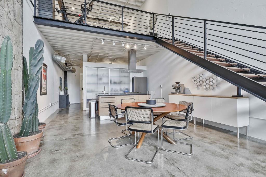 675 Greenwood Avenue NE 122