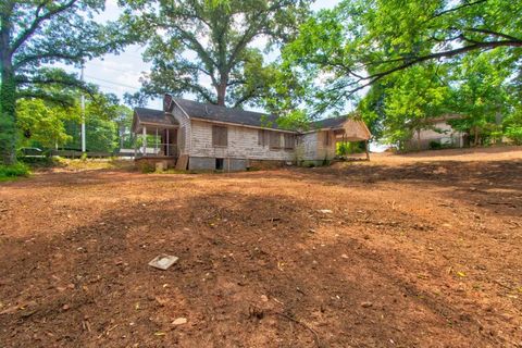 A home in Stone Mountain