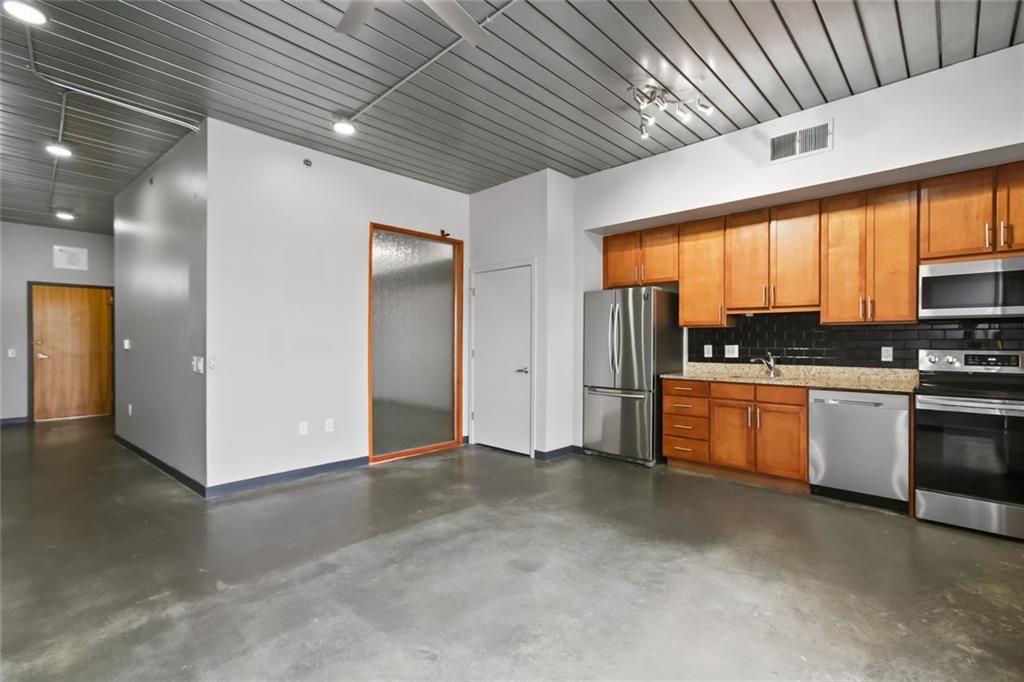 620 Glen Iris Drive NE 501