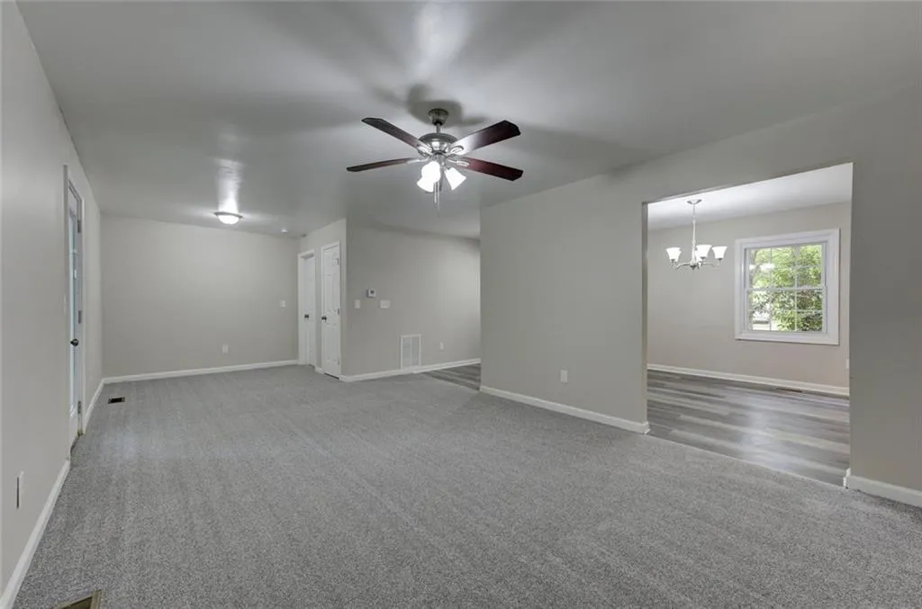 Locust Grove, Georgia 30248, United States, 5 Bedrooms Bedrooms, ,3 BathroomsBathrooms,Residential,Active,131952