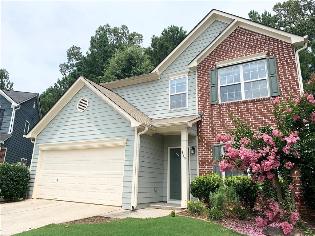Beautifully maintained 4 bedroom home near downtown Woodstock and close to the outlets. Enter into the inviting foyer flanked by the living room that opens into the spacious dining room. From the dining room you enter into the kitchen, breakfast area, and large family room with fireplace. Upstairs you will find the master suite, three additional bedrooms, and laundry room. Private backyard, community pool, sidewalks, convenient to shops, restaurants, and 1-575.