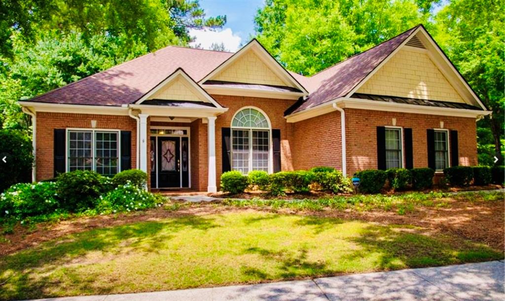 Prime Ranch Rental in A+ Alpharetta Location!!!!
Discover this bright and beautifully maintained 3-bedroom, 2-bath ranch, 2 car garage, located in the highly sought-after Windward. Situated on a flat, level lot, this home offers comfort, convenience, and a lifestyle close to everything Alpharetta has to offer.
Step inside to find a spacious and open layout featuring hardwood floors throughout, and newly carpeted dining room, a vaulted ceiling great room with a dual-sided fireplace. Screened porch perfect for relaxing or entertaining without the hassle of insects.
The oversized owner's suite includes tray ceilings, his and hers walk-in closets, dual vanities, and a newly remodeled separate shower.
The chef’s kitchen includes granite countertops, an abundance of white cabinetry, two pantries, a keeping room with fireplace, and a flat-screen TV. This home is just minutes from award-winning schools, Big Creek Greenway, Lake Windward, Avalon, Halcyon, Downtown Alpharetta, North Point Mall, and major highways and walking trails.
Owner’s requirements: Credit score of 625 or higher, Minimum 12 month lease term, Monthly income must be at least 3x the rent, Minimum 6 months of employment with current employer, Background and credit check required, No prior landlord debt or evictions, First month’s rent and security deposit due at lease signing, Tenants responsible for all utilities, No smoking allowed. All inquiries will be answered promptly. If you do not receive a response within 24 hours, please check your spam folder.