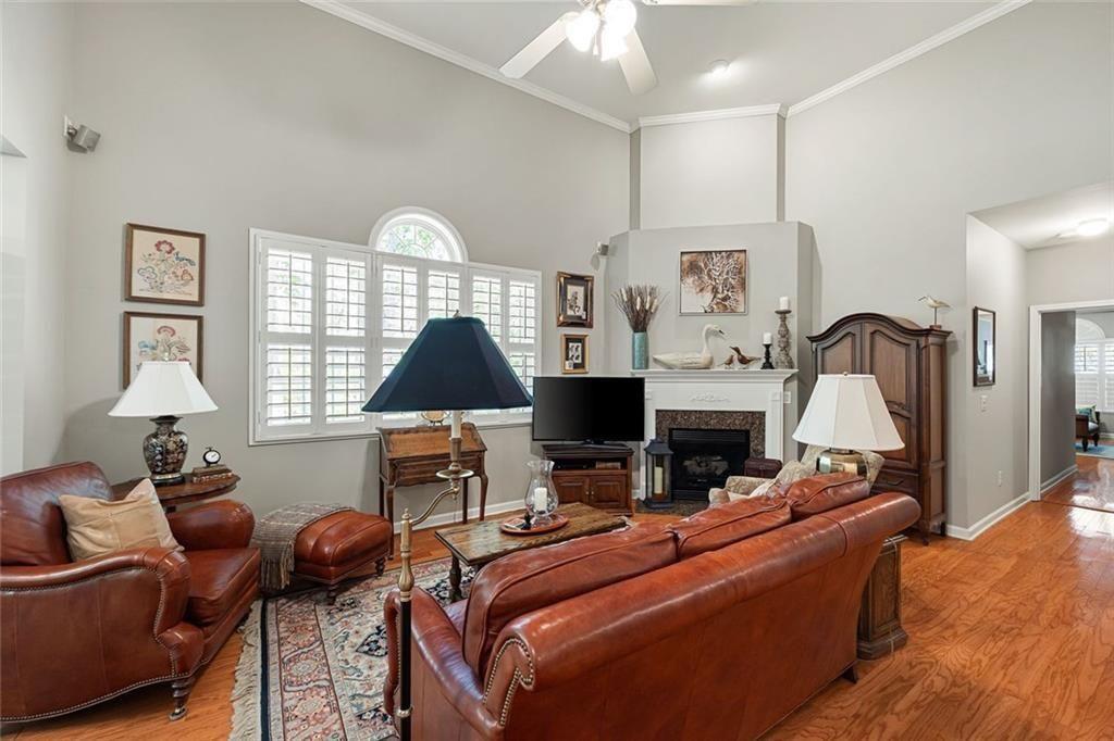 3236 Abbott 8