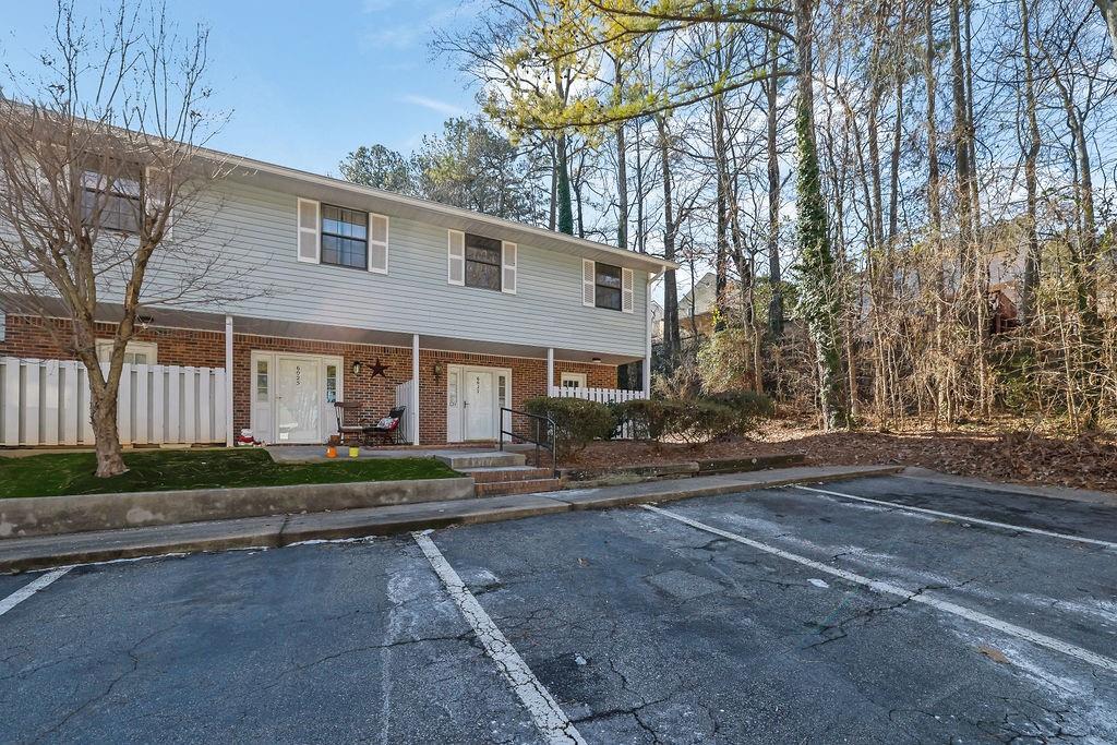 6027 Wintergreen Road