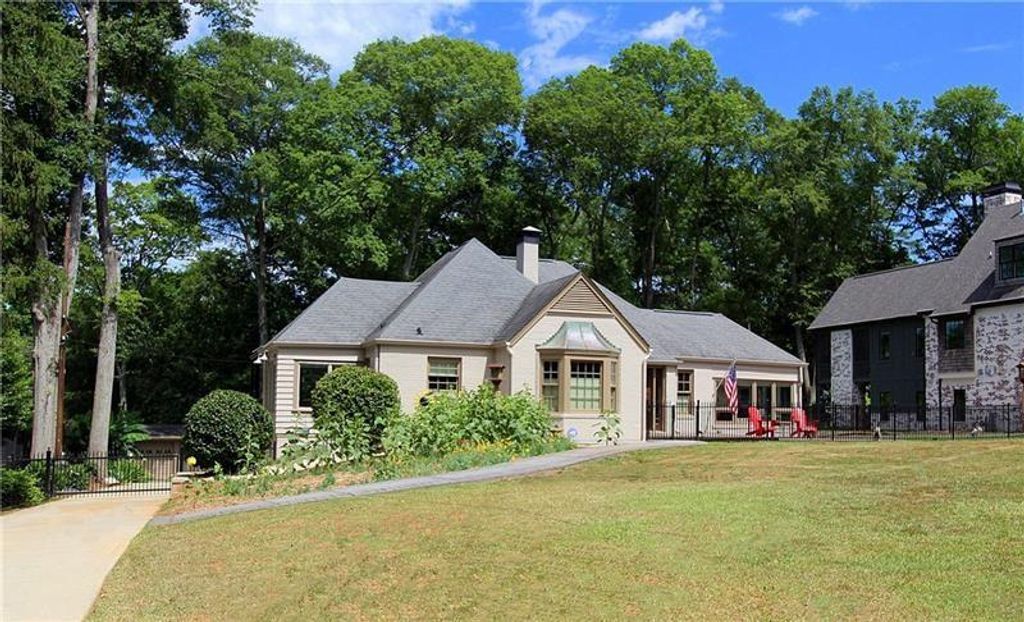 listing image 80