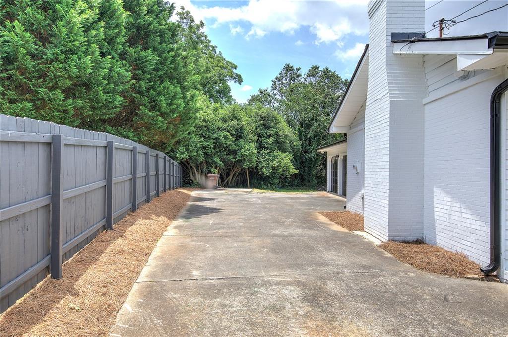 108 Valley Drive