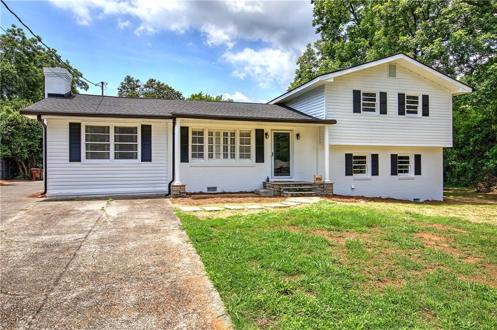 108 Valley Drive