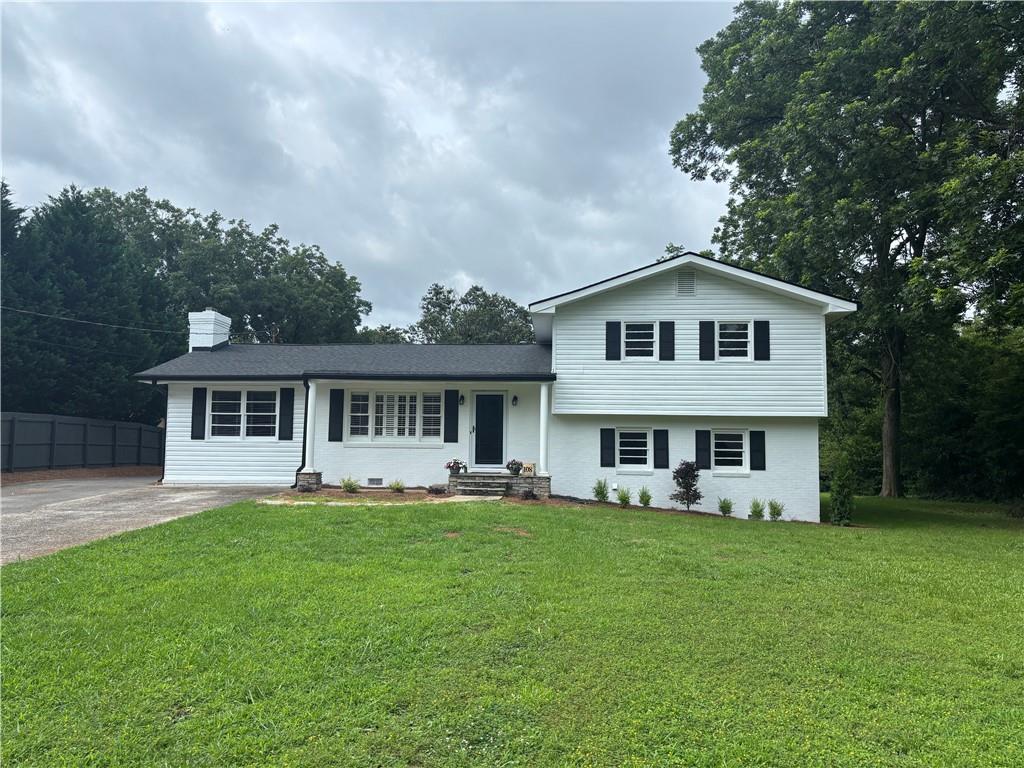 Sought after Ridgeview Estates neighborhood.