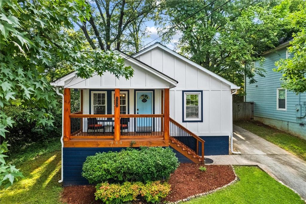 Experience the perfect fusion of comfort, style, and convenience in this beautifully renovated 3-bedroom, 2-bathroom single-family home—located just minutes from Atlanta’s top attractions. Whether you're a family looking for city living or an investor seeking a turnkey opportunity, this home checks every box.
Step inside to discover an open, sun-filled living space featuring gleaming hardwood floors and a thoughtfully designed layout that flows effortlessly from room to room. The updated kitchen boasts stainless steel appliances, and sleek cabinetry. Both bathrooms have been tastefully remodeled to offer a spa-like retreat. A brand-new roof on the rear of the home has also been added.
Enjoy your own private, fenced backyard—ideal for entertaining, relaxing, or creating a vibrant garden space. As a bonus, all furnishings are negotiable with the right offer, making this a move-in ready option or a turnkey rental opportunity. This home also has a proven track record of success with Airbnb and other short-term rentals.
Situated in an unbeatable location, this home is just minutes from Downtown Atlanta, the Beltline, Hartsfield-Jackson Airport (6 miles), Atlantic Station, State Farm Arena, Georgia Aquarium, Historic Grant Park & Zoo (3 miles), and more. You’re also within quick access to I-75, I-20, and MARTA, offering unmatched convenience for commuting or exploring the city.
This home is being sold as-is and has been lovingly maintained—ready for its next chapter. Don’t miss out on this incredible opportunity to own a piece of Atlanta’s vibrant core. Schedule your showing today!