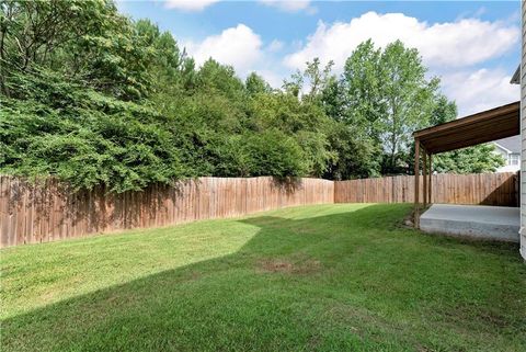 A home in Dacula