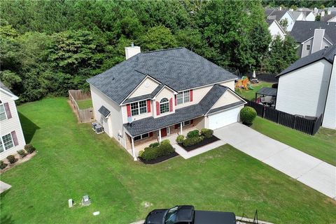 A home in Dacula