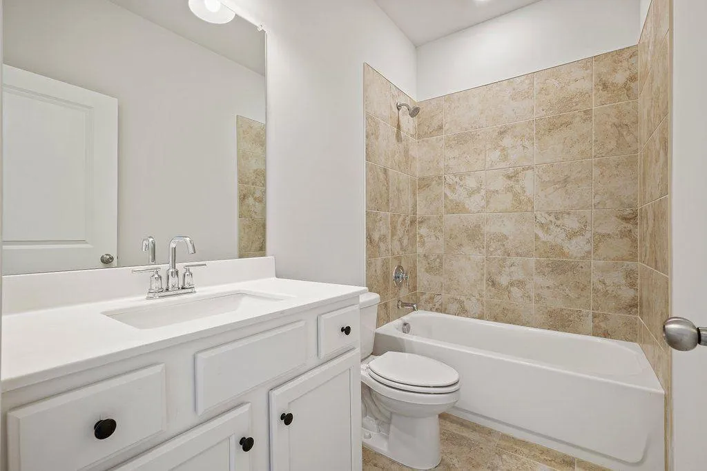 Doraville, Georgia 30360, United States, 4 Bedrooms Bedrooms, ,4 BathroomsBathrooms,Residential,Active,238072