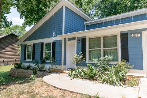 A home in Lilburn